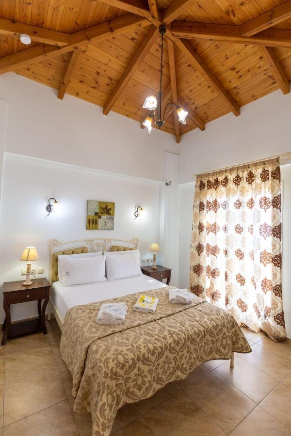 Voula Resort Elafonissos Exteriör bild
