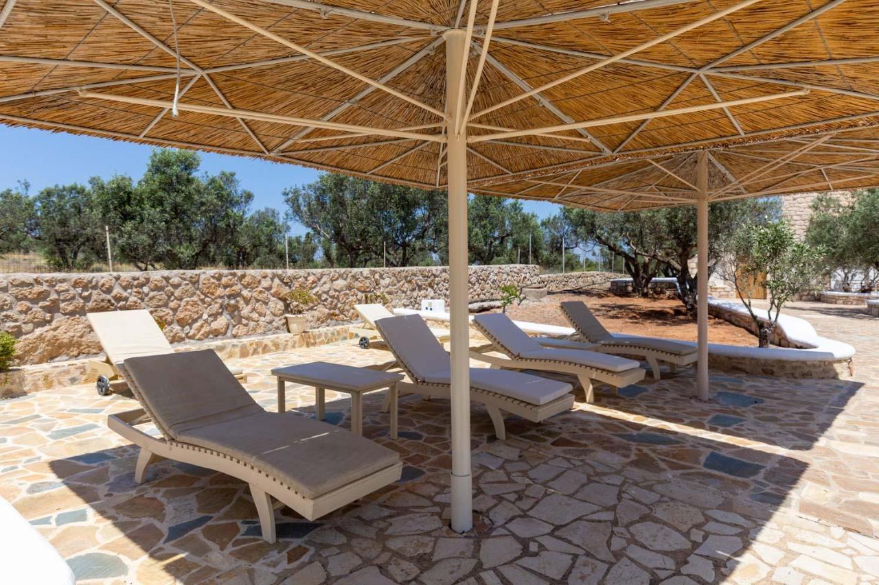 Voula Resort Elafonissos Exteriör bild