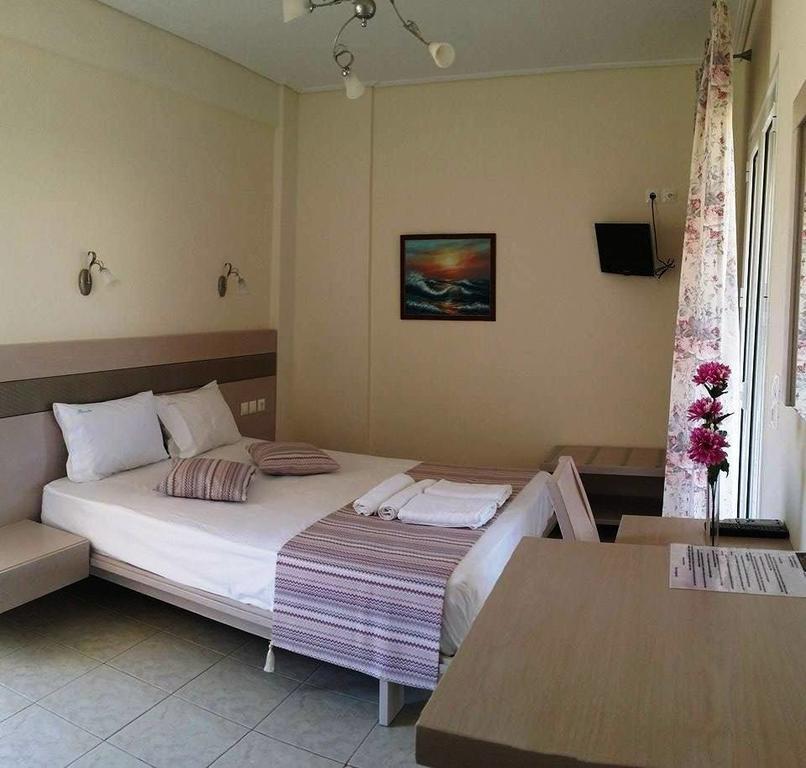 Voula Resort Elafonissos Rum bild
